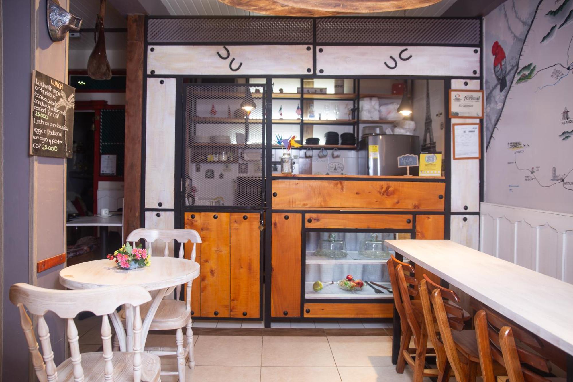 Hostal El Quinde 萨兰托 外观 照片