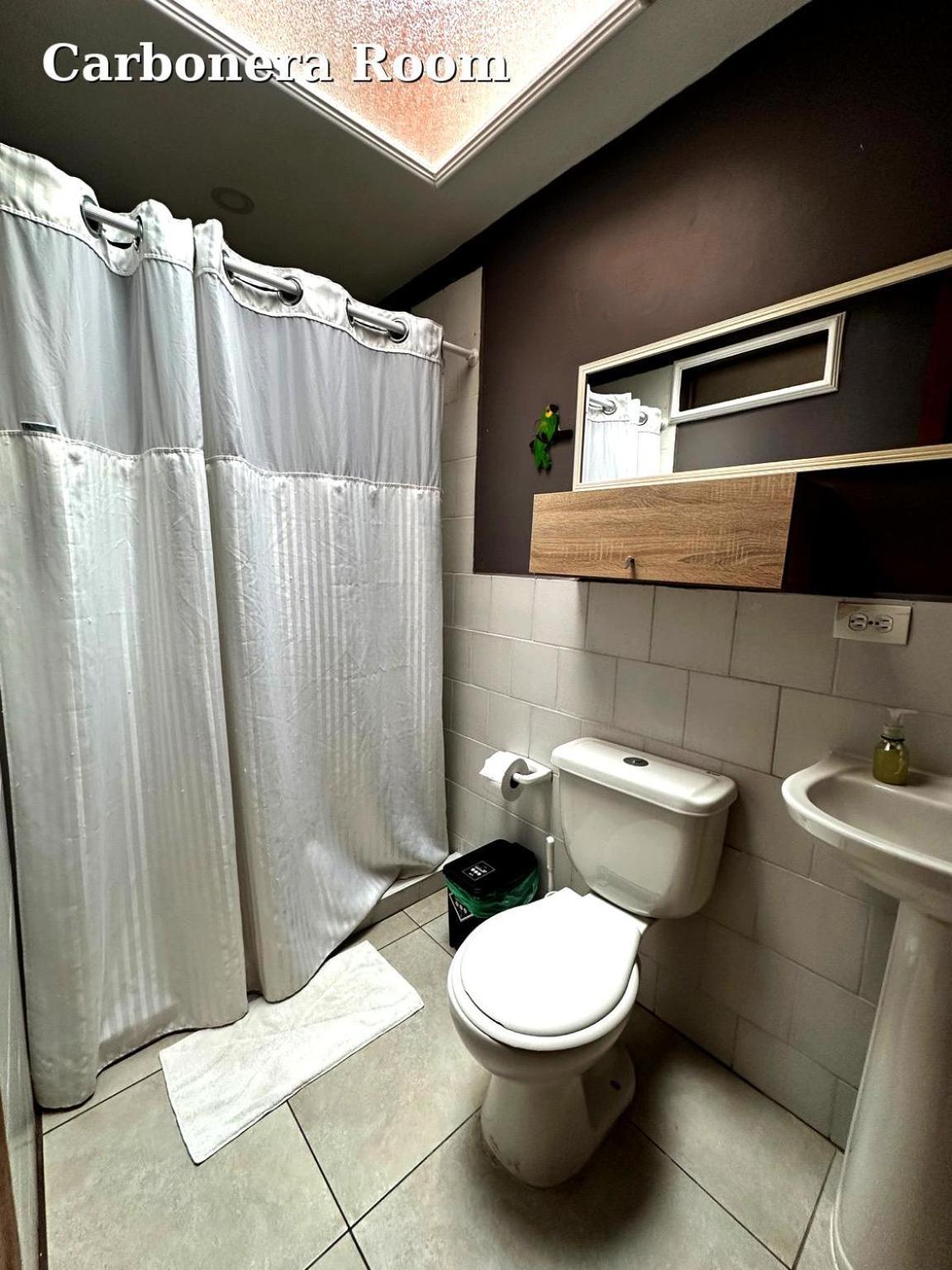 Hostal El Quinde 萨兰托 外观 照片