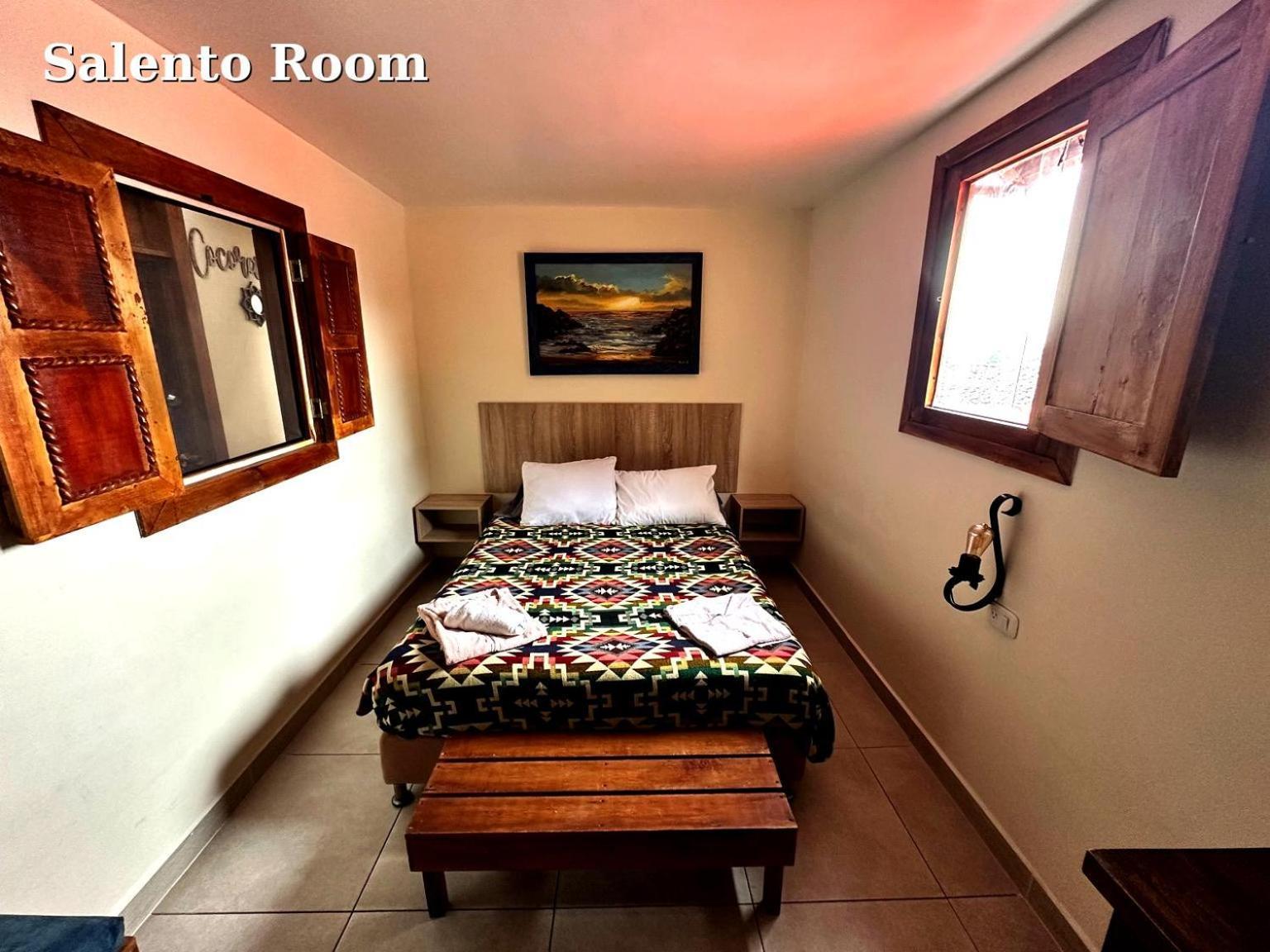 Hostal El Quinde 萨兰托 外观 照片
