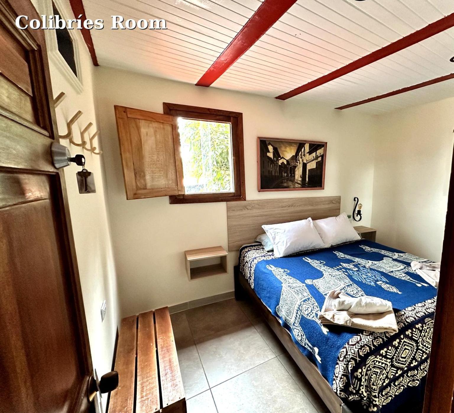 Hostal El Quinde 萨兰托 外观 照片